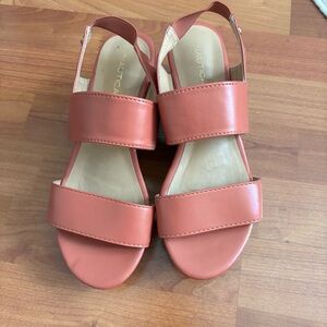 Women’s náutica wedge sandals size 7.5